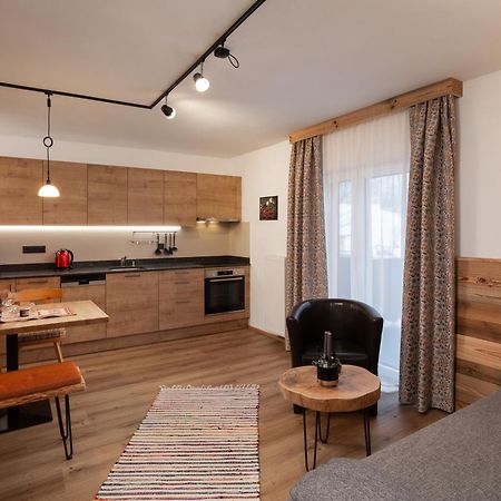 Ella'S Lägenhet Fusch an der Grossglocknerstrasse Exteriör bild